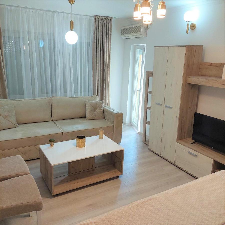 City Lux Square Apartments Skopje Extérieur photo
