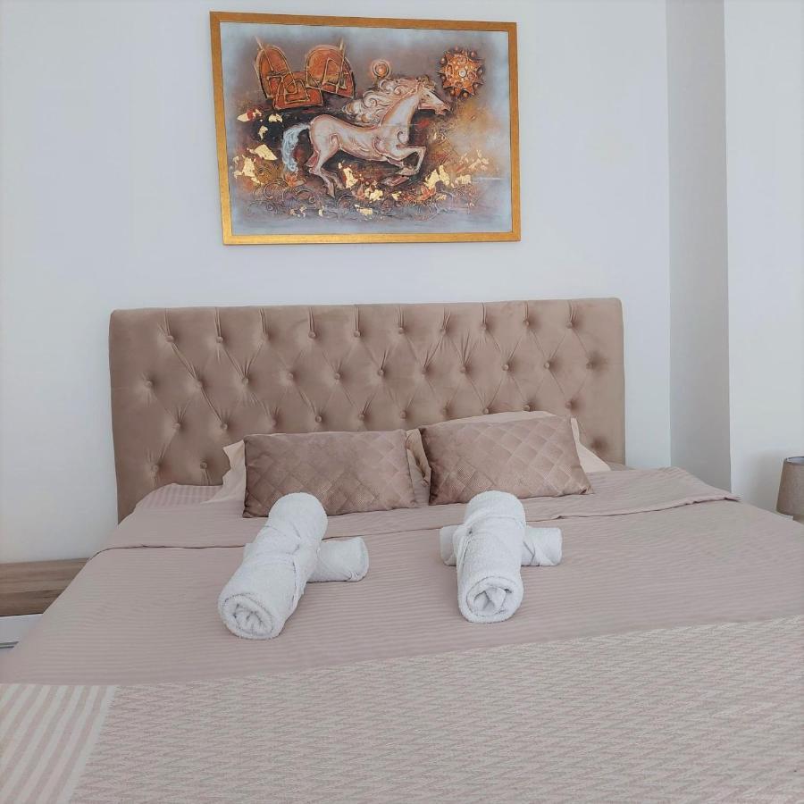 City Lux Square Apartments Skopje Extérieur photo