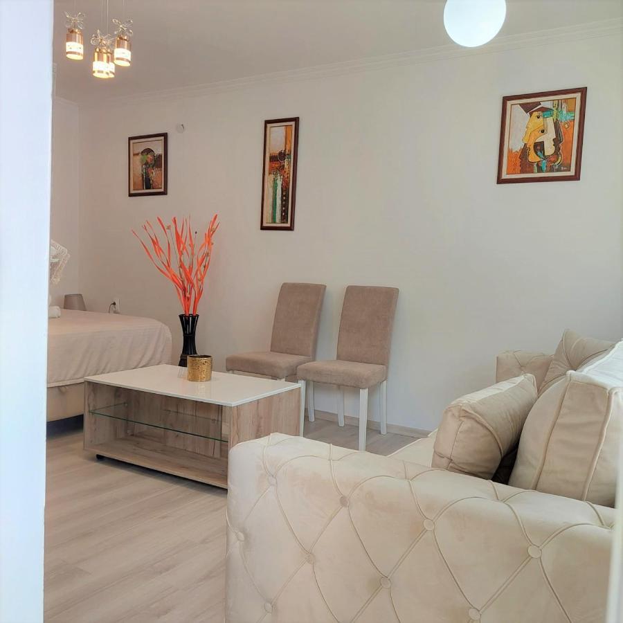 City Lux Square Apartments Skopje Extérieur photo