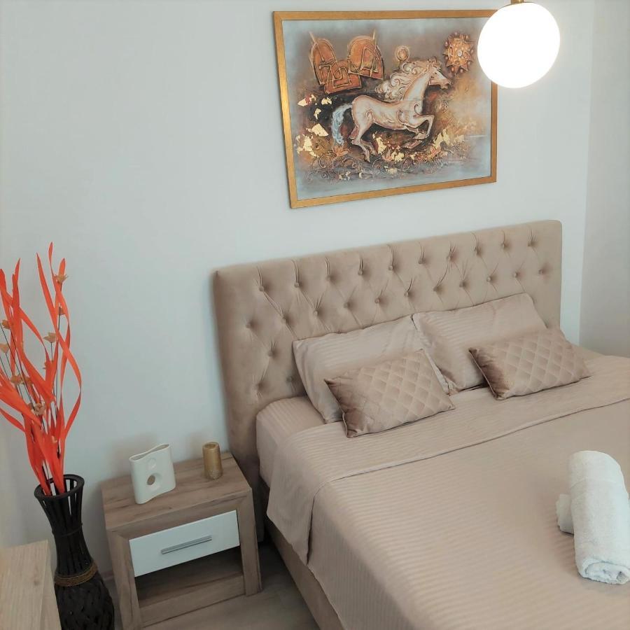 City Lux Square Apartments Skopje Extérieur photo